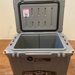 値下げノーザンクーラーボックス