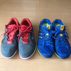 NIKEスニーカー　adidasランニングシューズ