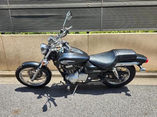 カワサキ エリミネーター 125cc ブラック