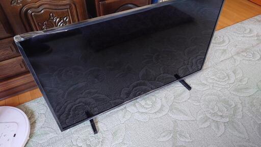 FUNAI 43型4Kテレビ 本体、リモコンのみ
