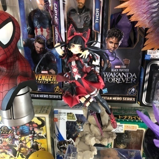 ロゥリィ・マーキュリー1/7スケールフィギュア