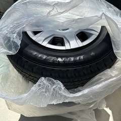 ハイエース 純正タイヤ 4本セット