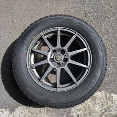 YOKOHAMA iceGUARD iG60 215/60R16
