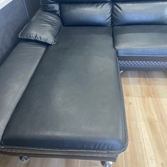 最終値下げ☆カウチソファー