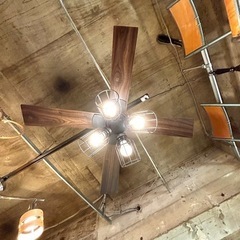 《売約済》【池上店】 JAVALO ELF ジャバロエルフ　シーリングファン ランプ 照明 ライト ファン カフェ オシャレ リモコン付き シーリングライト 6～8畳用　民宿　🚚運搬無料エリア有 / 大田区 リサイクルショップ ランバールーム 池上店 ◀︎ 池上駅 大森駅 蒲田駅 最寄り