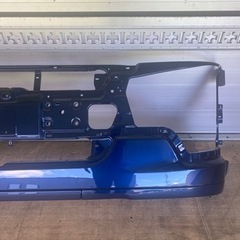 美品　三菱ふそう 17スーパーグレート ローキャブ用フロントバンパー  バンパー