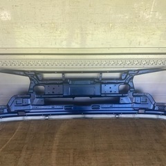 美品　三菱ふそう 17スーパーグレート ローキャブ用フロントバンパー  バンパー