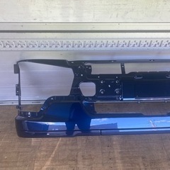 美品　三菱ふそう 17スーパーグレート ローキャブ用フロントバンパー  バンパー