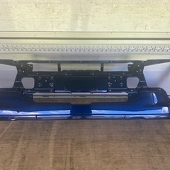 美品　三菱ふそう 17スーパーグレート ローキャブ用フロントバンパー  バンパー