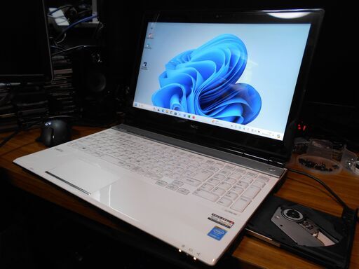 ノートパソコン NEC LaVie Windows11 CPU i7-4700MQ メモリ8GB SSD 256GB+HDD 1TB Office2021