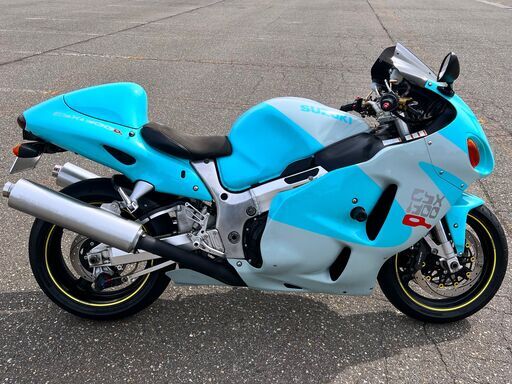【３４０メーター最終型】SUZUKI GSX1300R 逆車 北米カラー