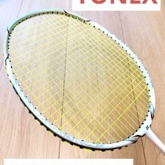 YONEX バトミントンラケット ケース付き VOLTRIC30