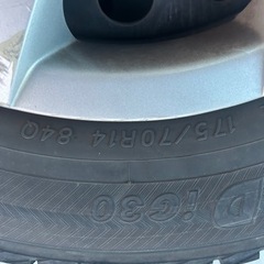 1シーズンのみ使用　シエンタ　スタッドレス純正ホイール付き　4本セット