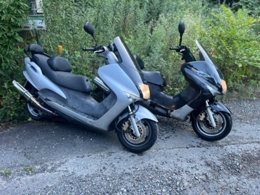 実動！ヤマハマジェスティ125FI。書類あり2台セット 実動！ヤマハマジェスティ125FI。書類あり2台セット