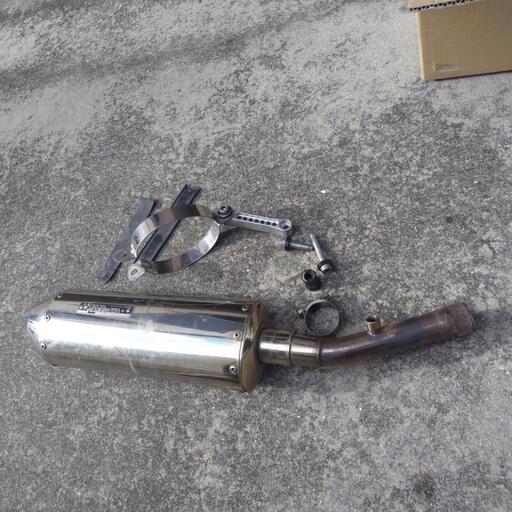 HONDAフォルツァMF15 マフラー