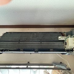 徹底洗浄！徹底分解！エアコンクリーニング