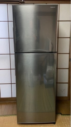 SHARP シャープ ノンフロン冷凍冷蔵庫 SJ-D23E-S 家庭用家電 225L 2020年製 中古