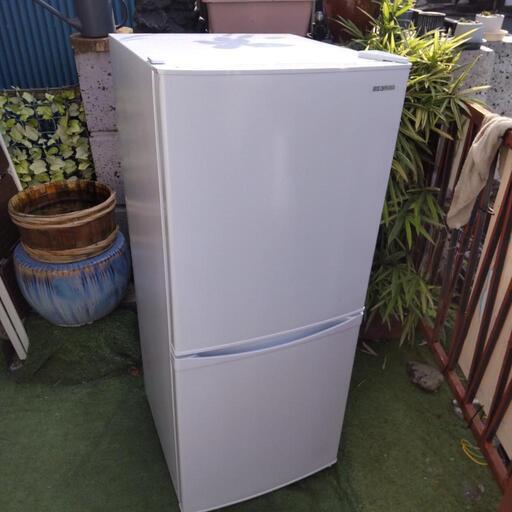 ほぼ新品 ｱｲﾘｽｵｰﾔﾏ ﾉﾝﾌﾛﾝ 冷蔵庫 2024年製造 142L