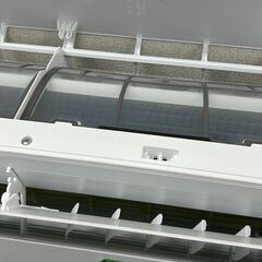 ＜専門店の中古エアコン＞かなりキレイ　６～８畳用　2022年製　ハイセンス