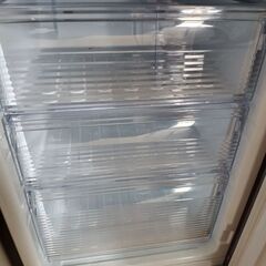 【中古】シャープ冷凍冷蔵庫（2019年製）