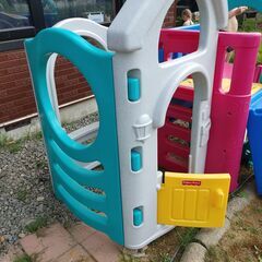 Fisher-Price Adjustable Playhouse Gym