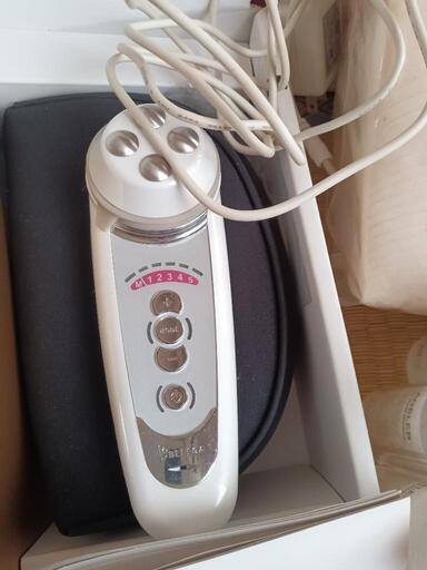 セルキュア4T+ 美顔器 田中みな実愛用 リニューアル版・超美品] ベレガ