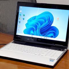 NEC 15インチ ヤマハサウンド【win10+win11 起動8秒 CPUスコア5121】i7 