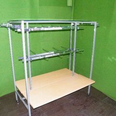 H140cm ガラス天板のユニットラック 中央両面タイプ 木板1段＆角バー2段什器 サイド角バー付き■陳列棚■L-569 H140cm ガラス天板のユニットラック 中央両面タイプ 木板1段＆角バー