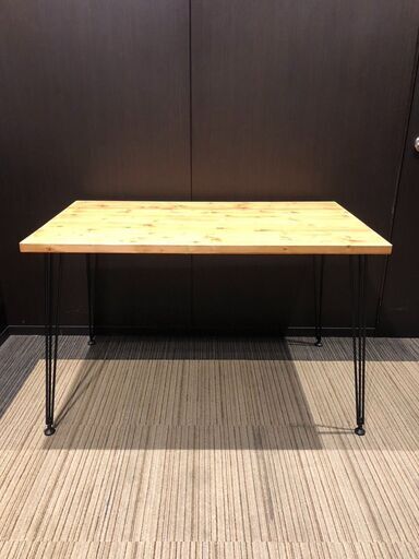【展示品・未使用品】ダイニングテーブル  テーブル スチール脚 参考価格19990円自社配送時代引き可※現金、クレジット、スマホ決済対応※