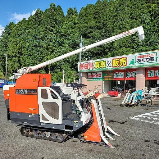 クボタ　2条刈　コンバイン
