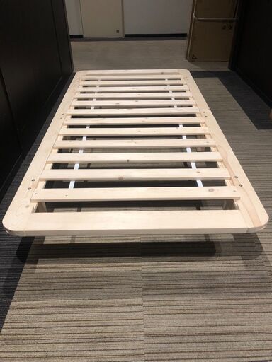 【展示品・未使用品】すのこベッド シングルベッド 参考価格13,990円自社配送時代引き可※現金、クレジット、スマホ決済対応※