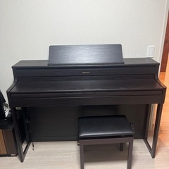 電子ピアノ Roland HP704