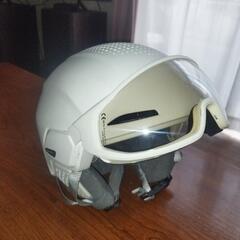 スキー用ヘルメット