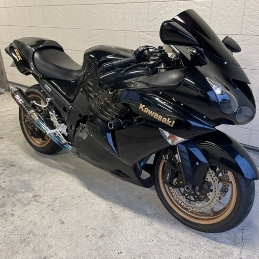 極上車 2010年 カワサキ ZZR-1400 カスタム マレーシア仕様 フルパワー 人気のブラック/ゴールド 車検付き/ZX-14R