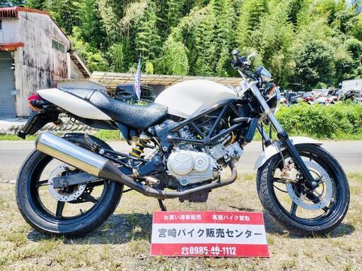 ↪︎HONDA VTR250 白 低走行 おすすめ✨ ホンダ ネイキッド
