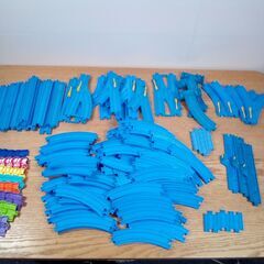 TAKARA TOMY タカラトミー プラレール 車両 33台 ＆ レール 大量