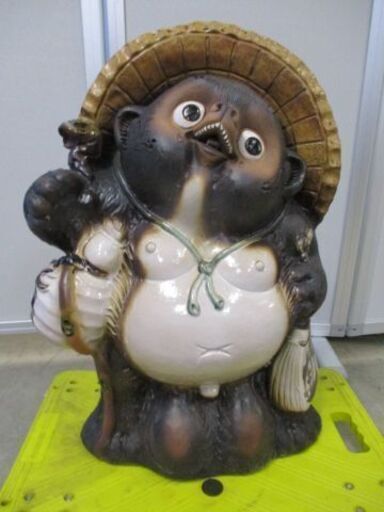 たぬき　置物　信楽焼　高さ約65cm【引き取り限定】