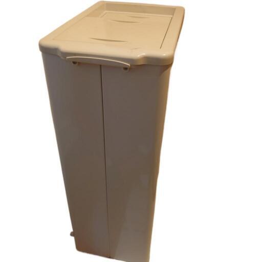 冷凍ストッカー スライド扉タイプ 43L SCR-S45