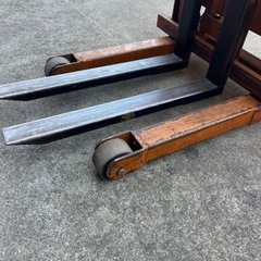 ハンドリフト　250kg中古
