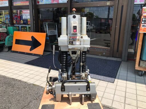 【エコツール岡崎岩津店】☆Makita/マキタ 自動カクノミ 7001   IT4YLWI6ETTN【愛知県/岡崎市/工具】PD968L4O05NB ☆Makita/マキタ 自動カクノミ 7001 工具 \u003e 電動工具 \u003e 穴あけ・締付工具 \u003e その他・締付穴あけはつり工具 IT4YLWI6ETTN 自社在庫 / エコツール岡崎岩津店