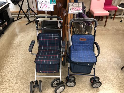 美品と未使用！シルバーカート　座れます