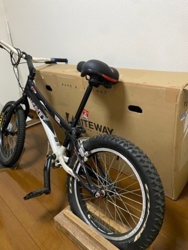 MONTY219トライアル自転車