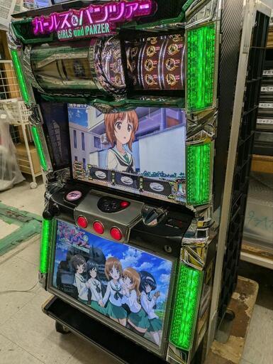 パチスロ実機 ガールズ＆パンツァー[ガルパン] コイン不要機 ID：126-013072-007