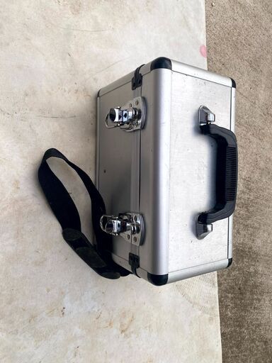 【値下げ！中古】タスコ　真空ポンプ　ケース付き　TA150SB-2