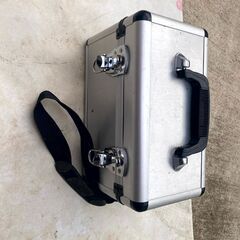 【値下げ！中古】タスコ　真空ポンプ　ケース付き　TA150SB-2