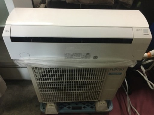 富士通　FUJITSU　 2.2Kw冷暖エアコン　nocria  ノクリア　AS-B221L-W 　2021年製