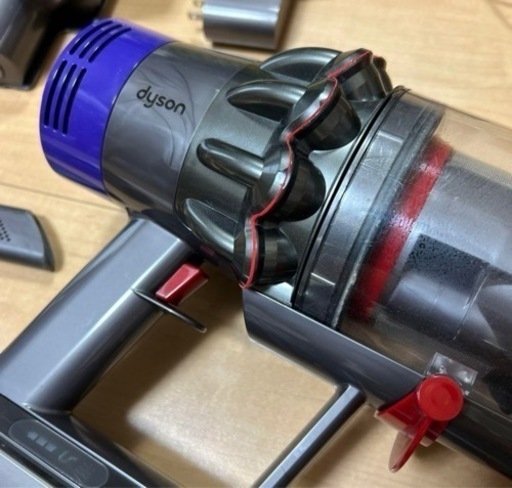 Dyson SV12　コードレス掃除機