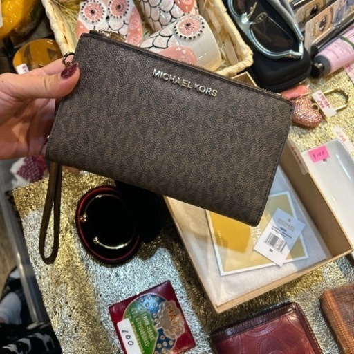 マイケルコース　財布