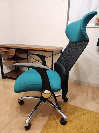 パソコンデスク 姿勢矯正イス キーボード(総額55000円 パソコンデスク 姿勢矯正イス キーボード(総額55000円