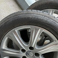 マジェスタ　純正ホイール　タイヤ　225/55R17 バリ溝